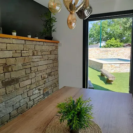 La Ocean Avec Et Piscine - Les De Camparan Villa