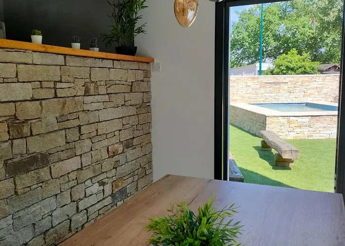 La Ocean Avec Et Piscine - Les De Camparan Villa